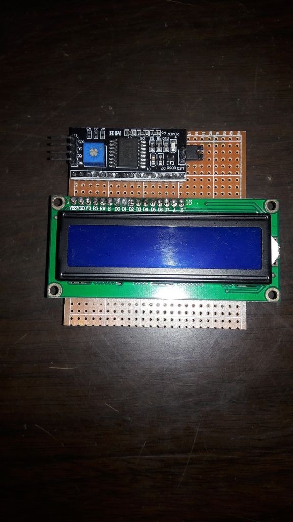 Connection Between LCD and Adapter