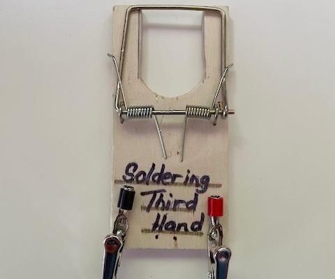 SOLDERING THIRD HAND