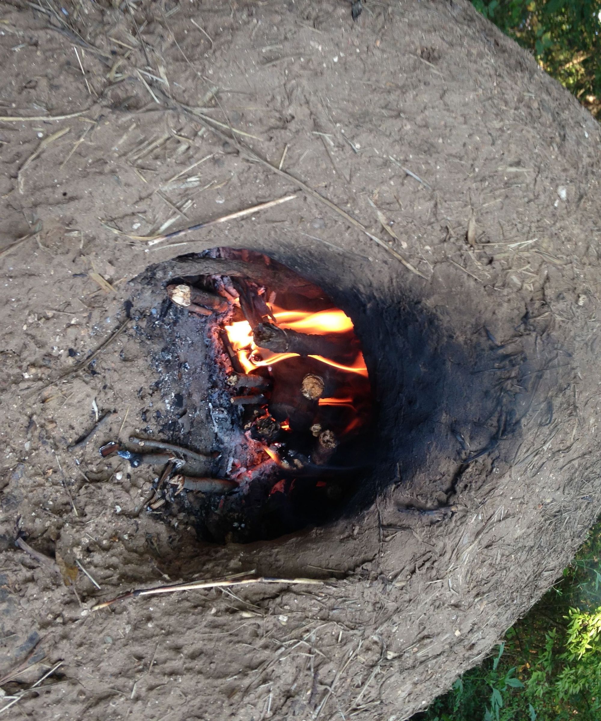 Cob Bread Oven, Back Yard Sourced!