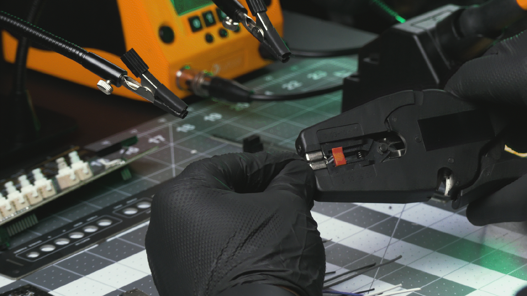 All-In-One Portable Raspberry Pi Enclosure — Pi Terminal : 12 Steps ...