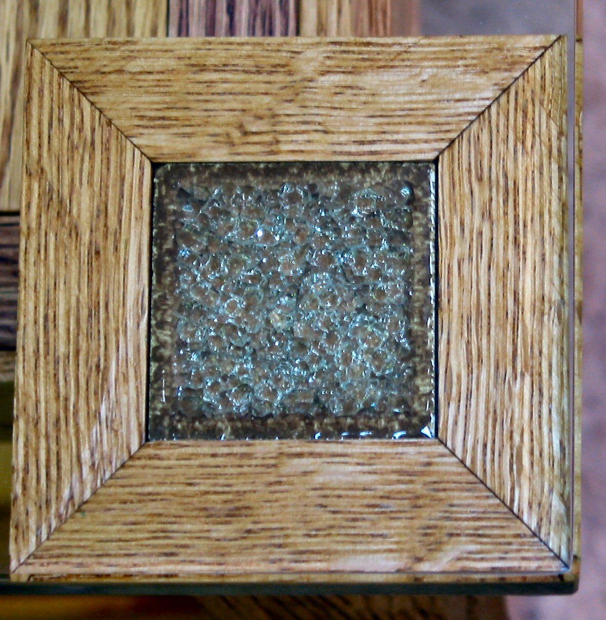 Oak & Glass Display Top End Table 13 Steps (with Pictures