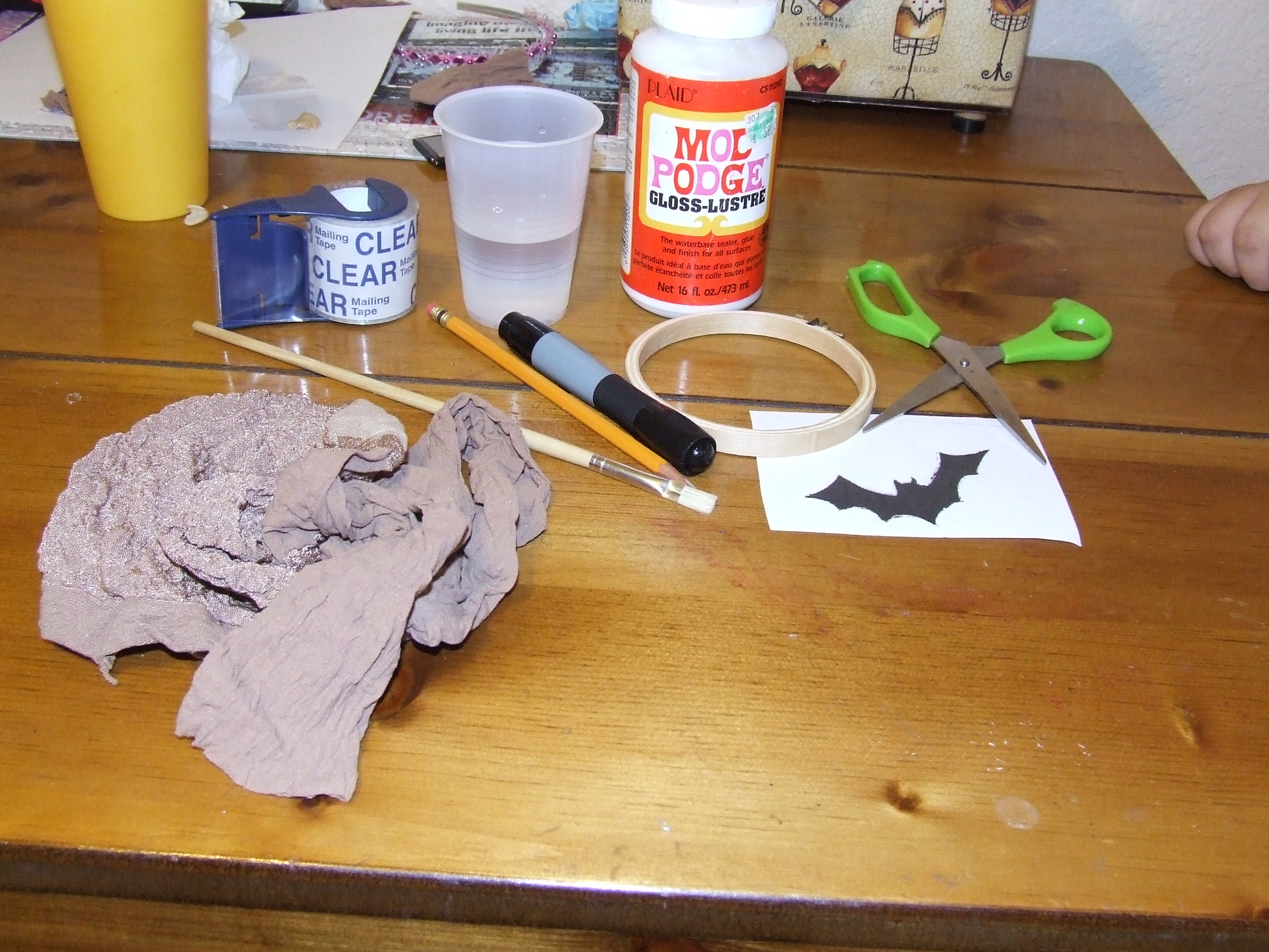 Simple Screen Printing (an Instructable for My Buddy, Sam!) 5 Steps