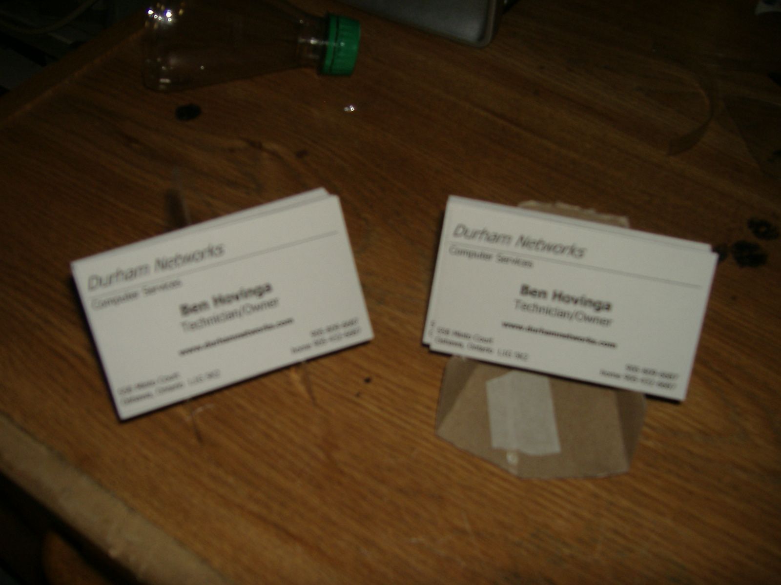 BUSINESS CARD STAND FROM RECYCLED MATERIAL