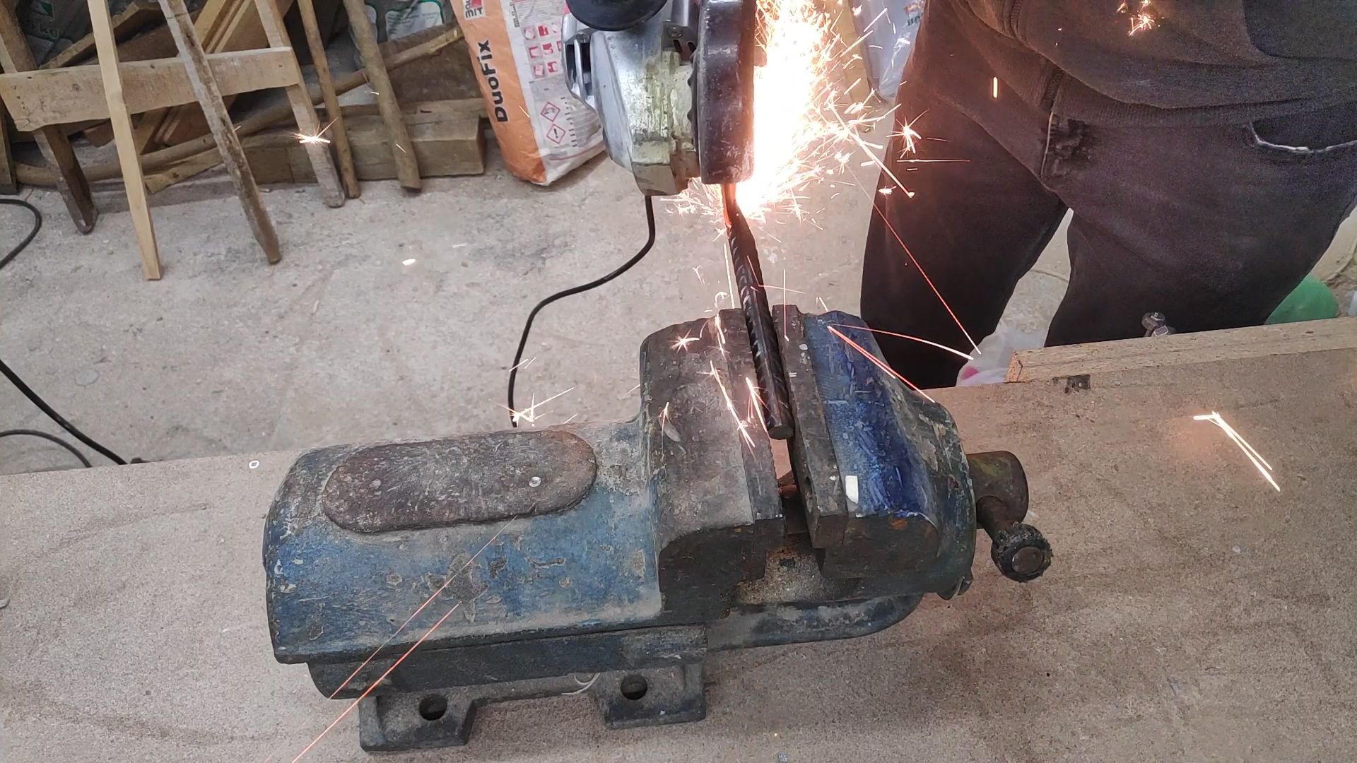 Welders Chipping Hammer Basic Welding Project 8 Steps (with