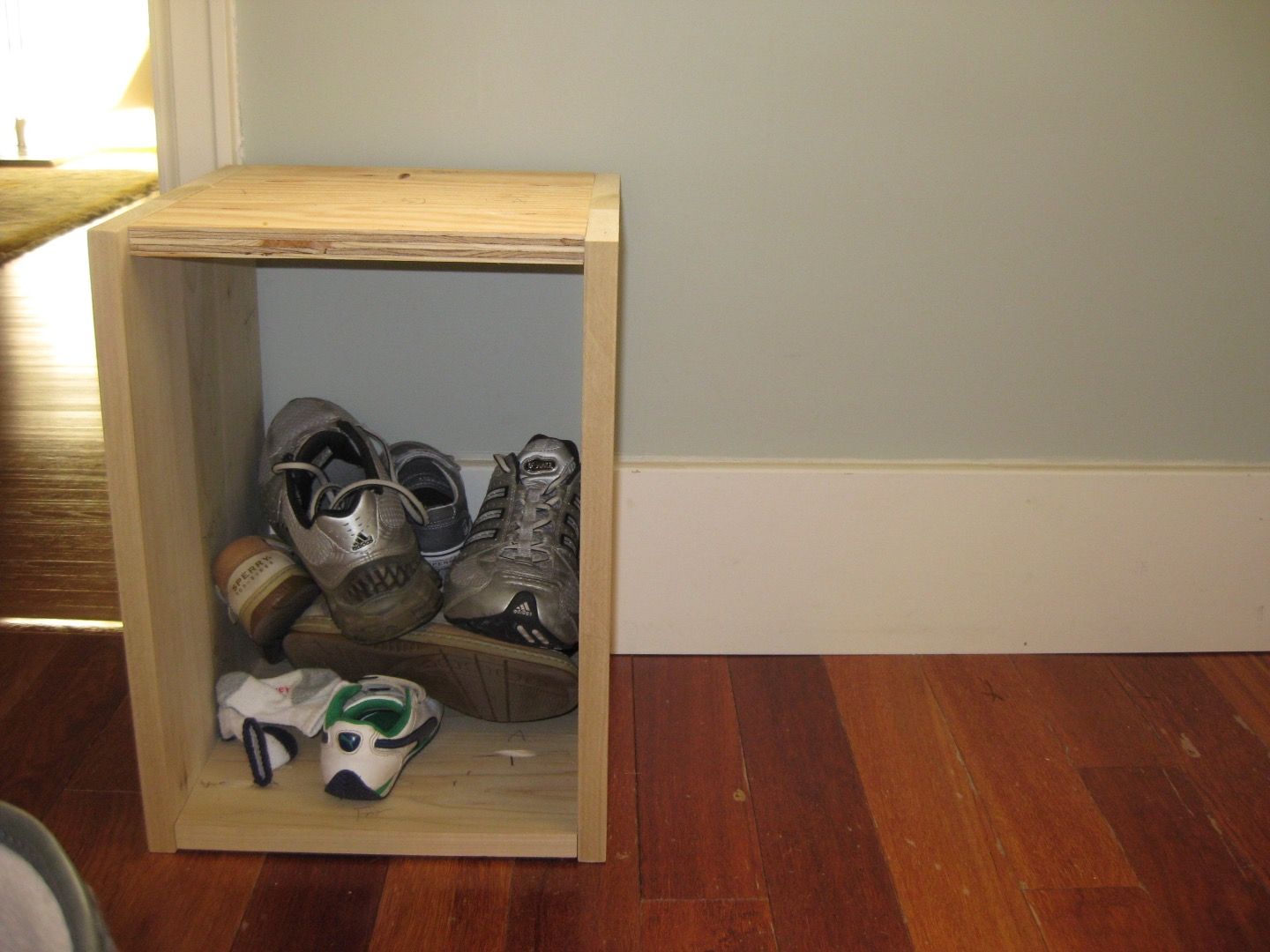 Mud Room - Coat Rack and Bench : 13 Steps (with Pictures) - Instructables