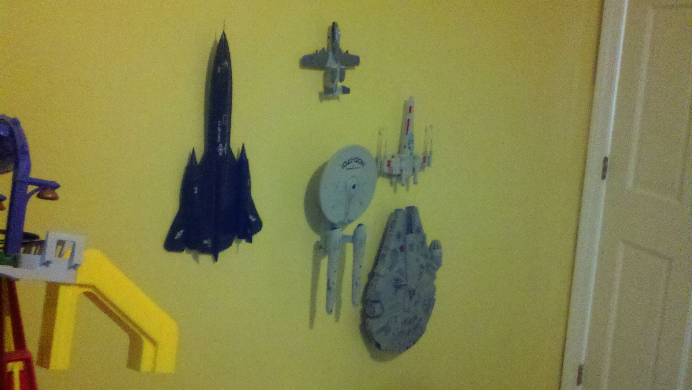 Magnetic Model Hangers
