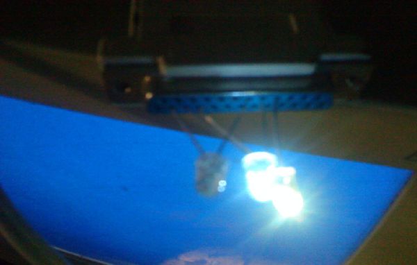 How to Make a Super Simple Computer Controlled Disco Light