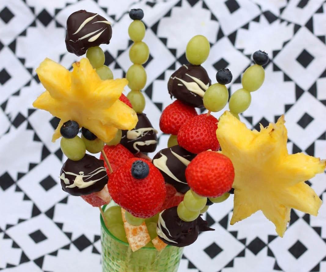 How to Make a Fruit Bouquet