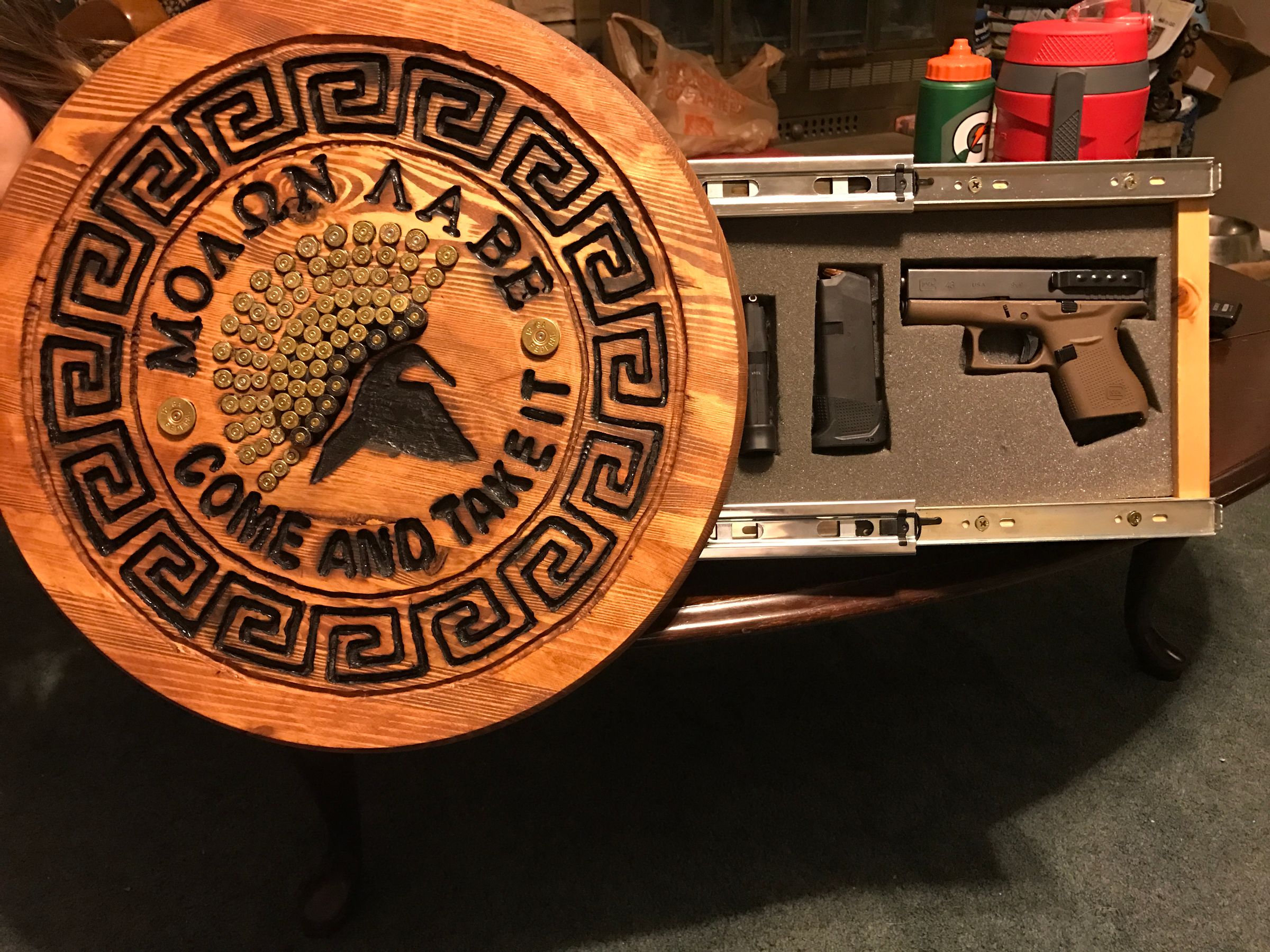 Wall Art/Gun Case 3 Steps Instructables