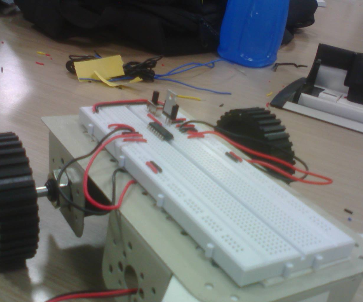 Line Follower Without Microcontroller