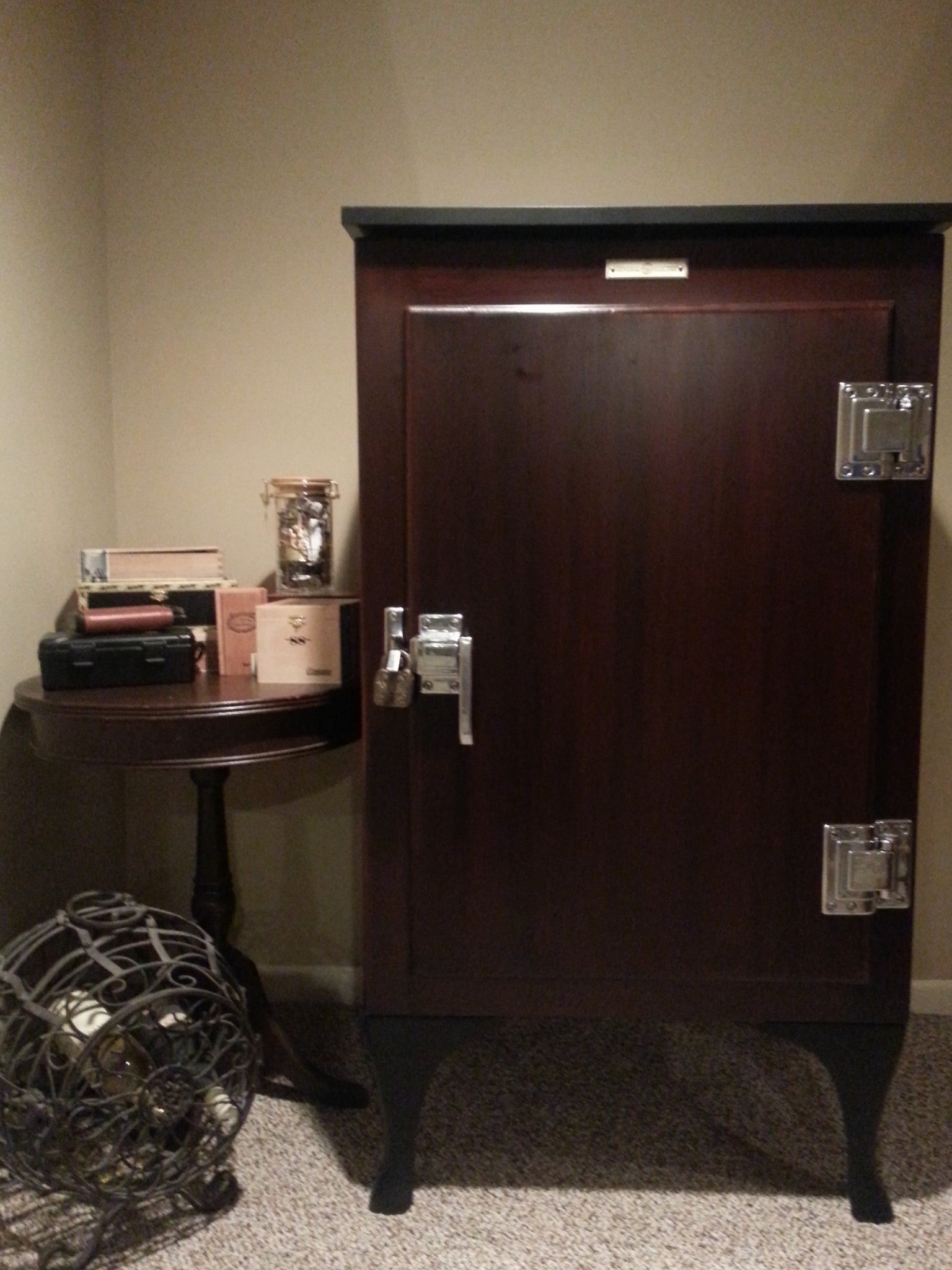 Frigador Turn an Old Refrigerator Into a Humidor 3 Steps Instructables