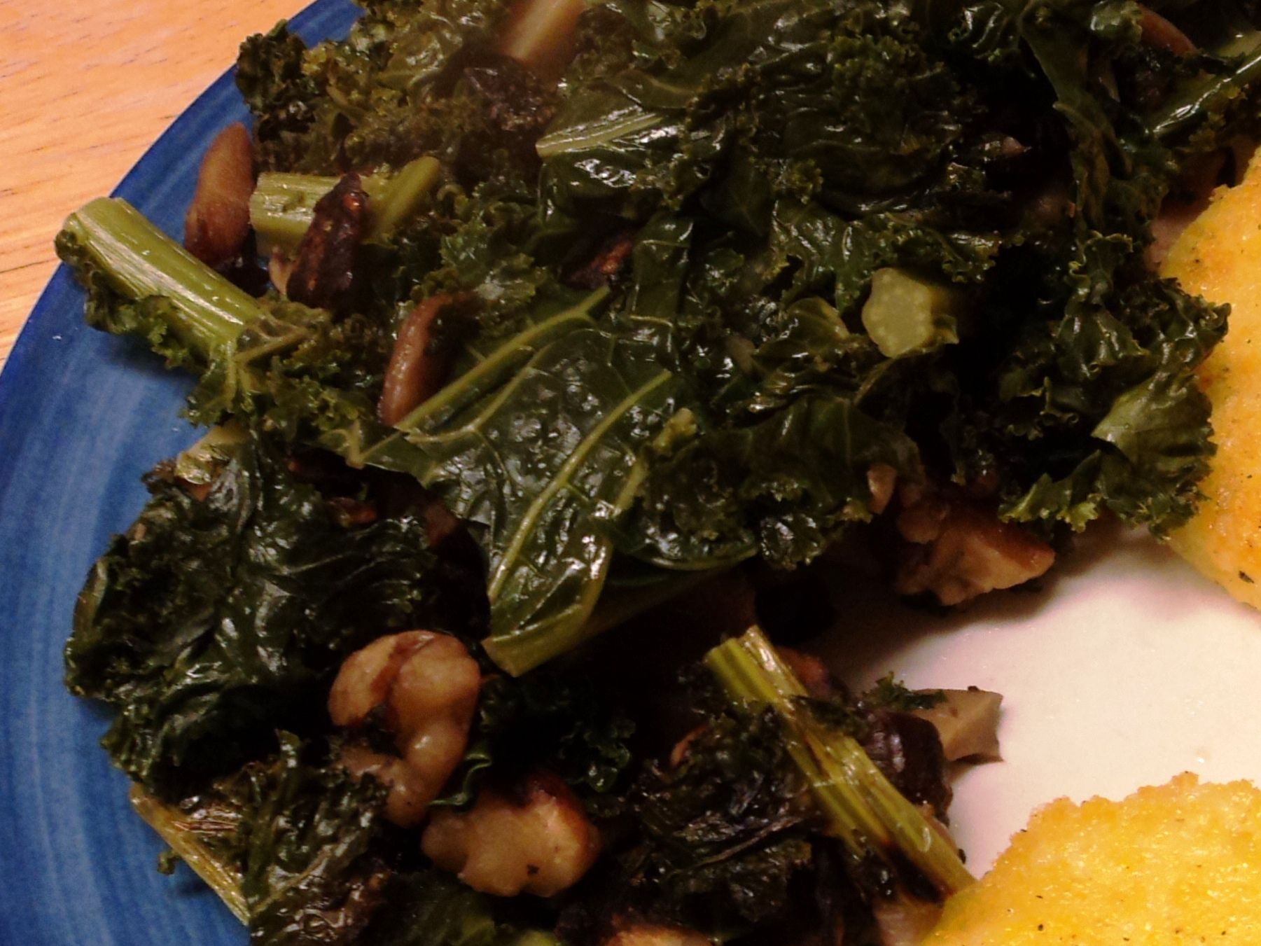 Sauteed Kale With Walnuts and Shiitake Mushrooms