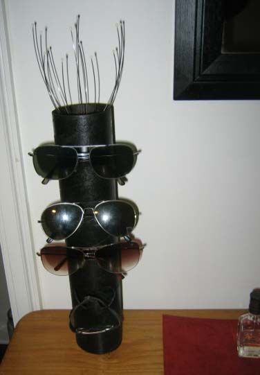 How to Make a Sunglasses/jewelry Stand Using a Recycled Cardboard Tube