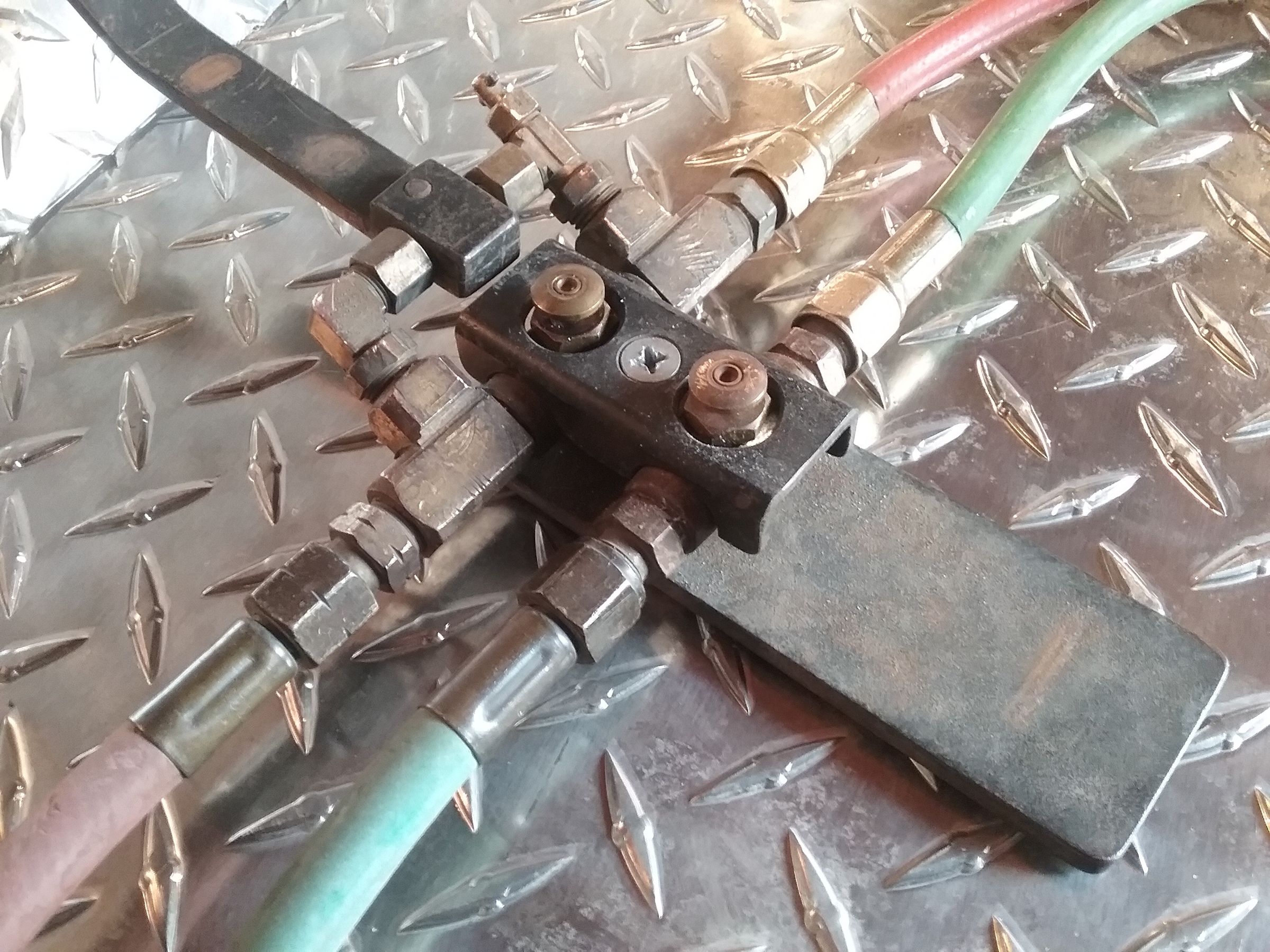 Foot Operated in Line Gas Saver for Oxyfuel Torch 6 Steps (with Pictures) Instructables