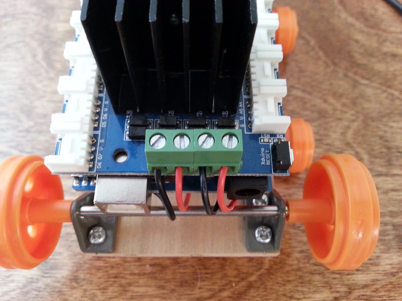 Tracked Arduino Robot : 21 Steps (with Pictures) - Instructables