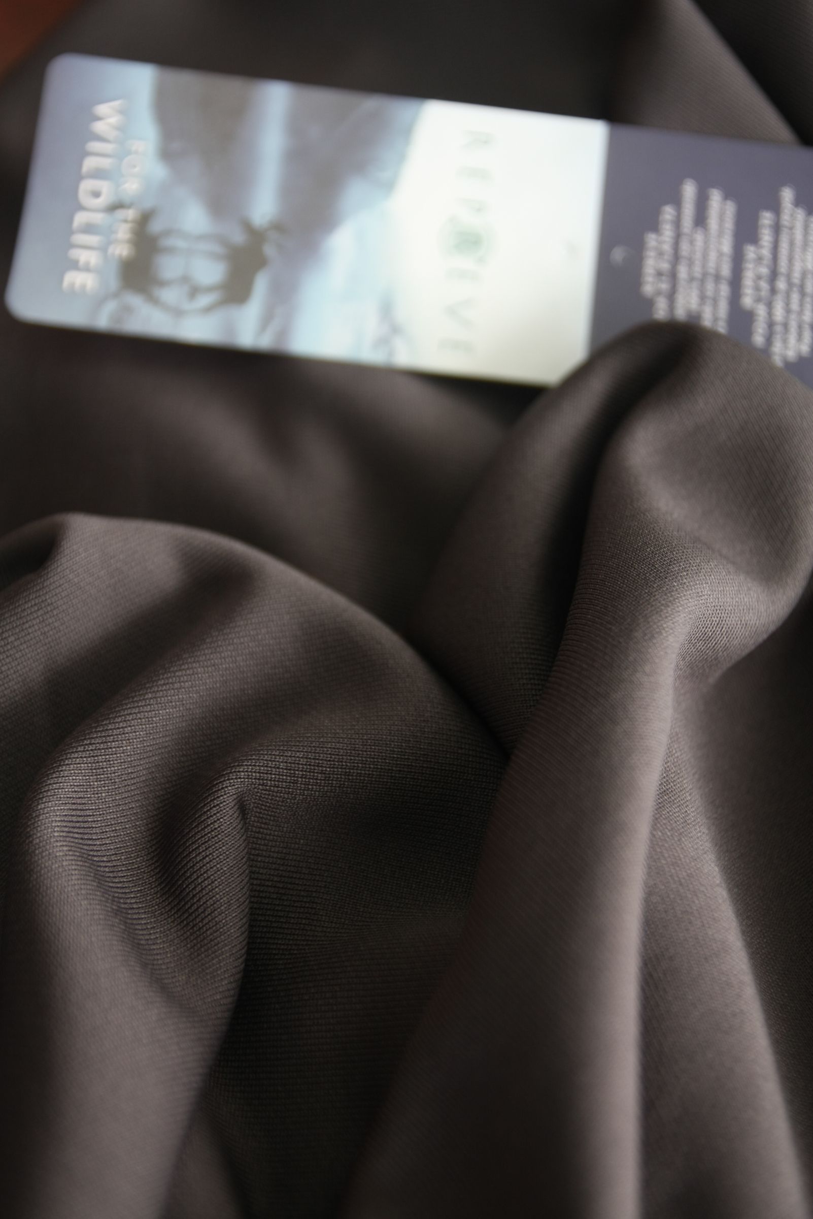 Recycled Polyster Fabric From Drinking Bootle