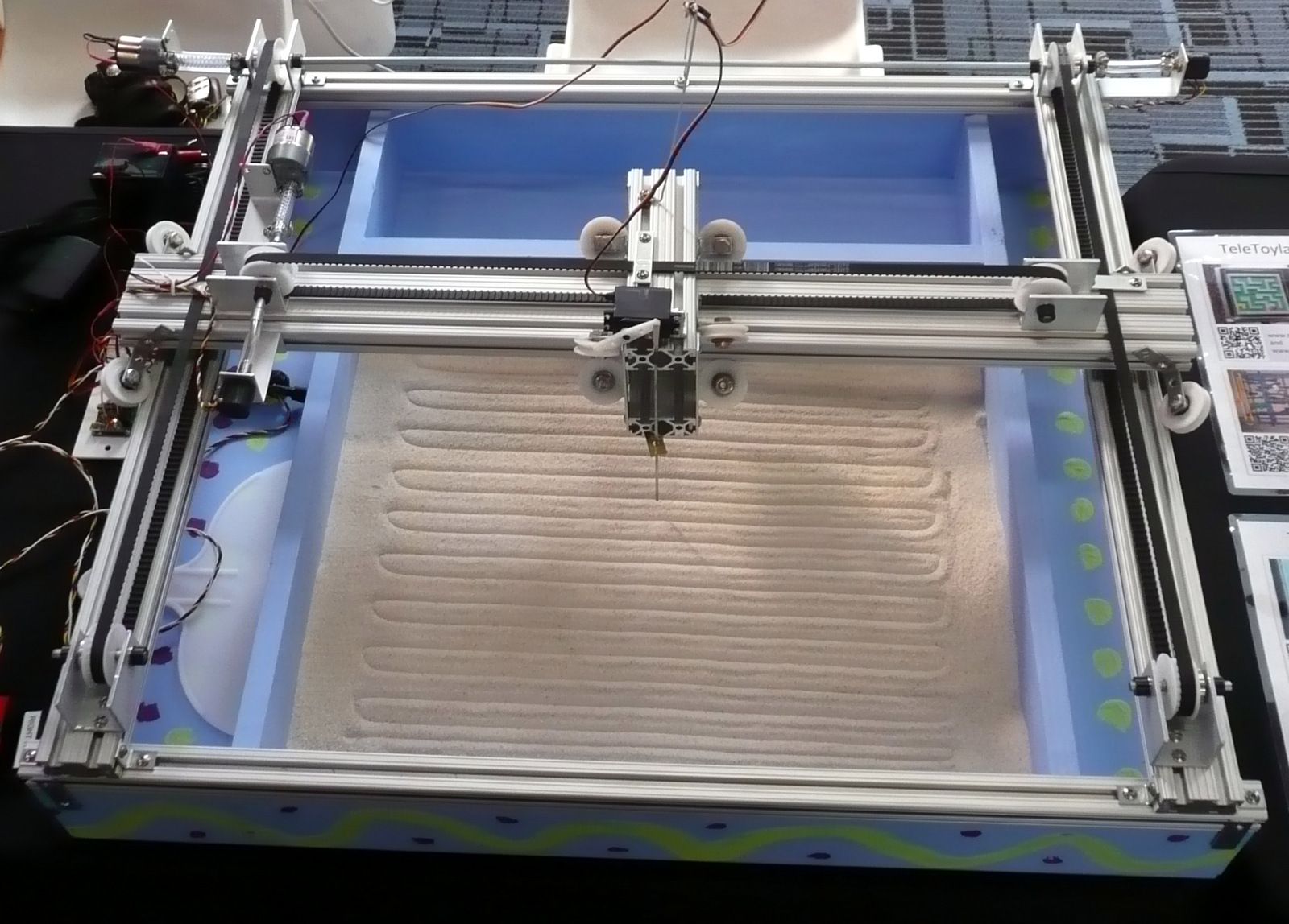 Table Sized Arduino Joystick Controlled T-Slot XY Table