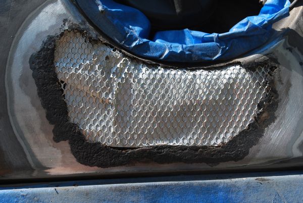 Repairing a Rust Hole in a Car : 6 Steps (with Pictures) - Instructables