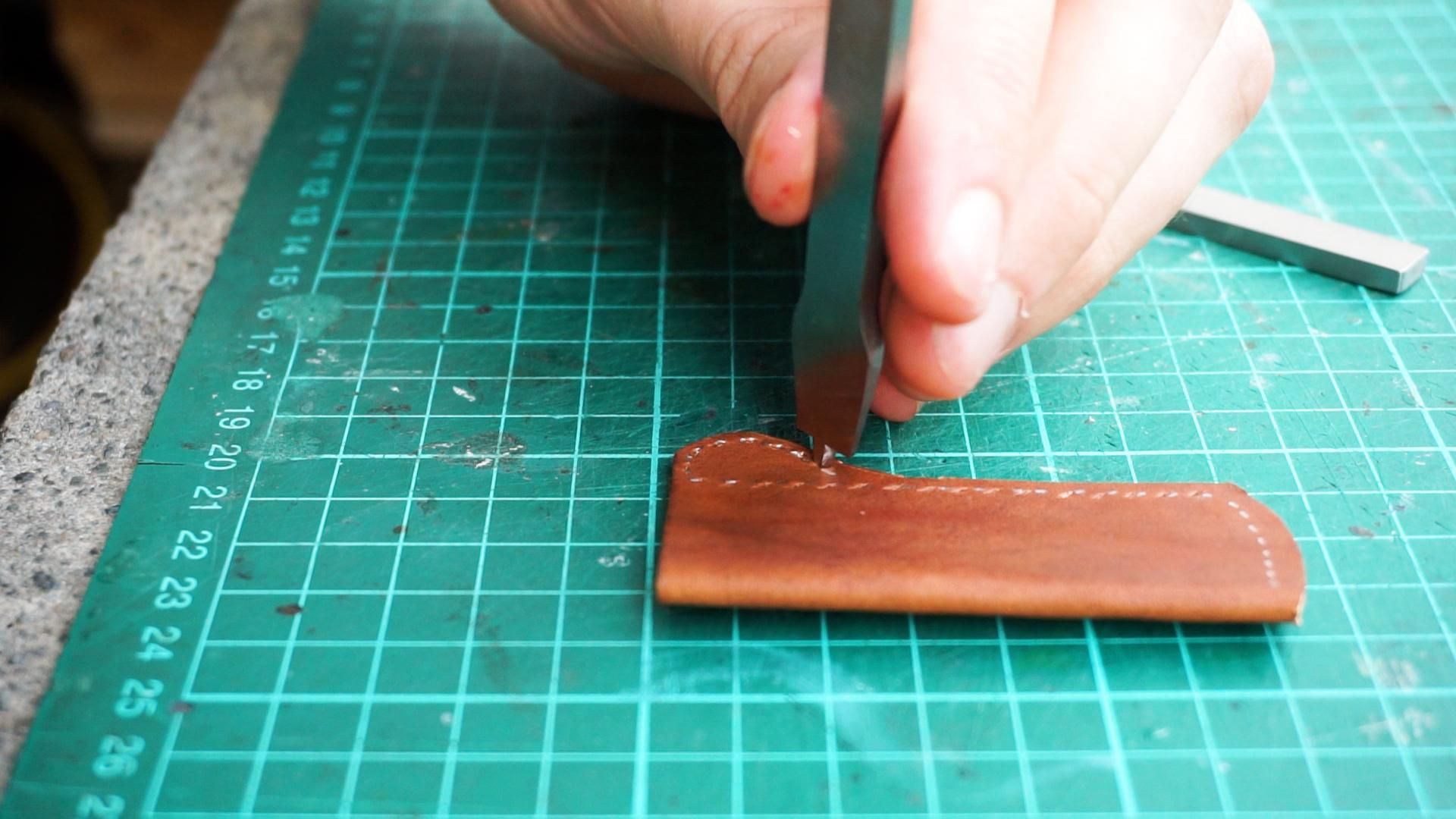 EDC Leather Lighter Keyring Case 16 Steps (with Pictures) Instructables