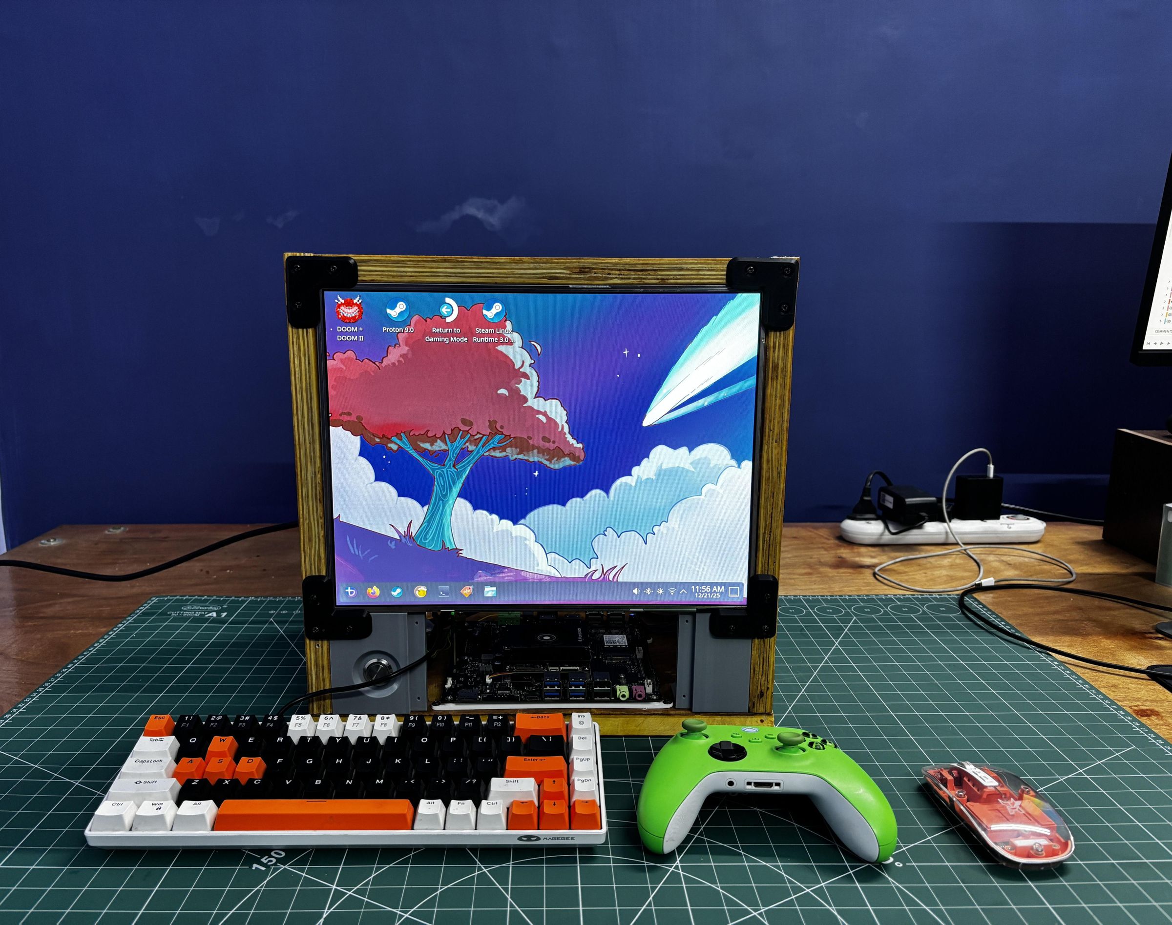 PARALLEL PC- Wood Edition