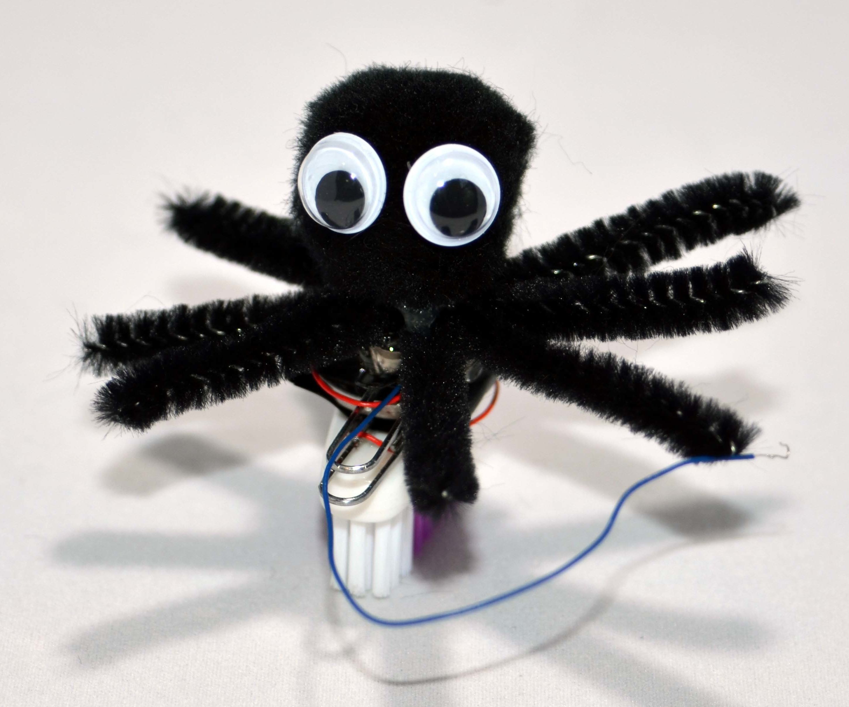 How to Make a Simple Spiderbot for Halloween