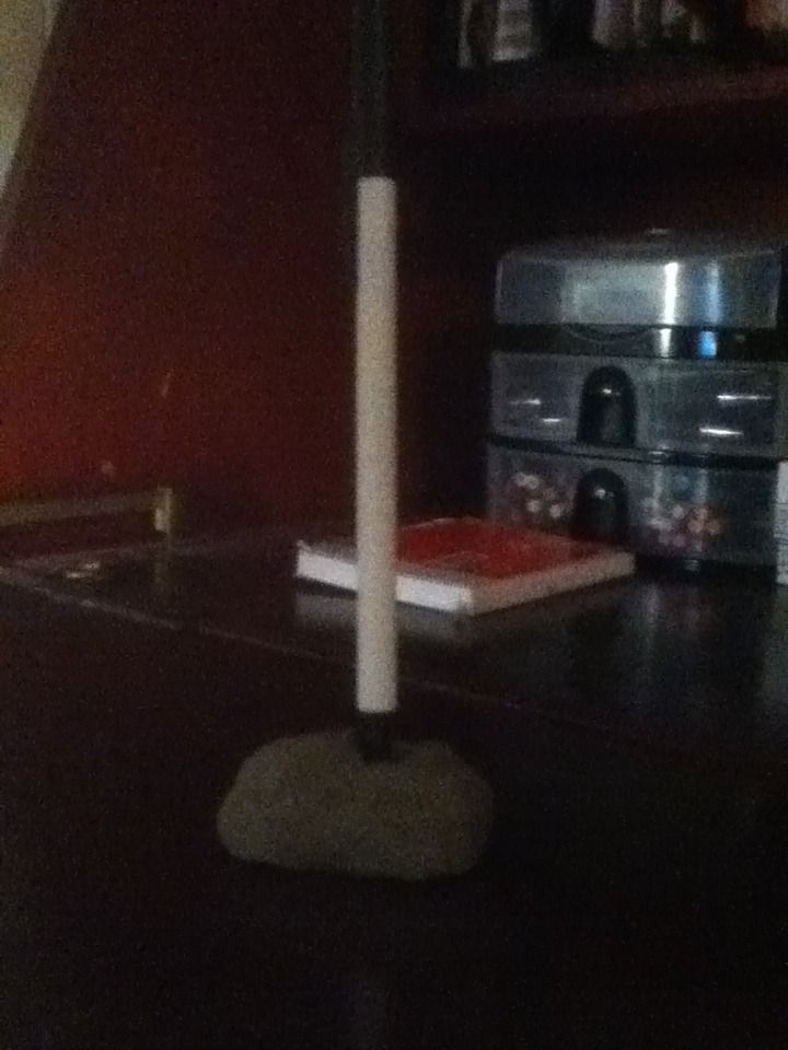 Easy Pen Holder Made Out of Office Supplies