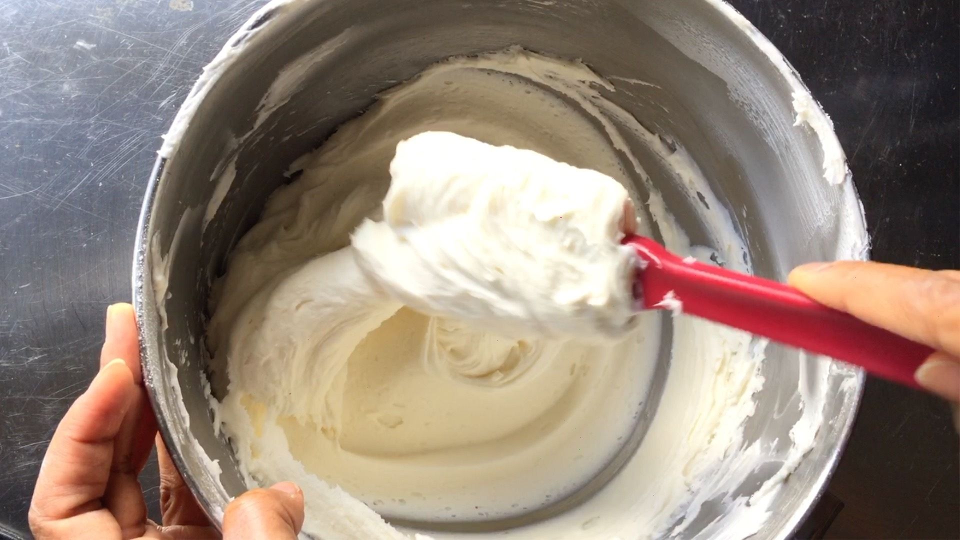 Easy Buttercream Icing 5 Steps (with Pictures) Instructables