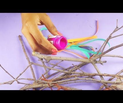How to Make a Creative DIY Wall Hanging Using Dry Branches?