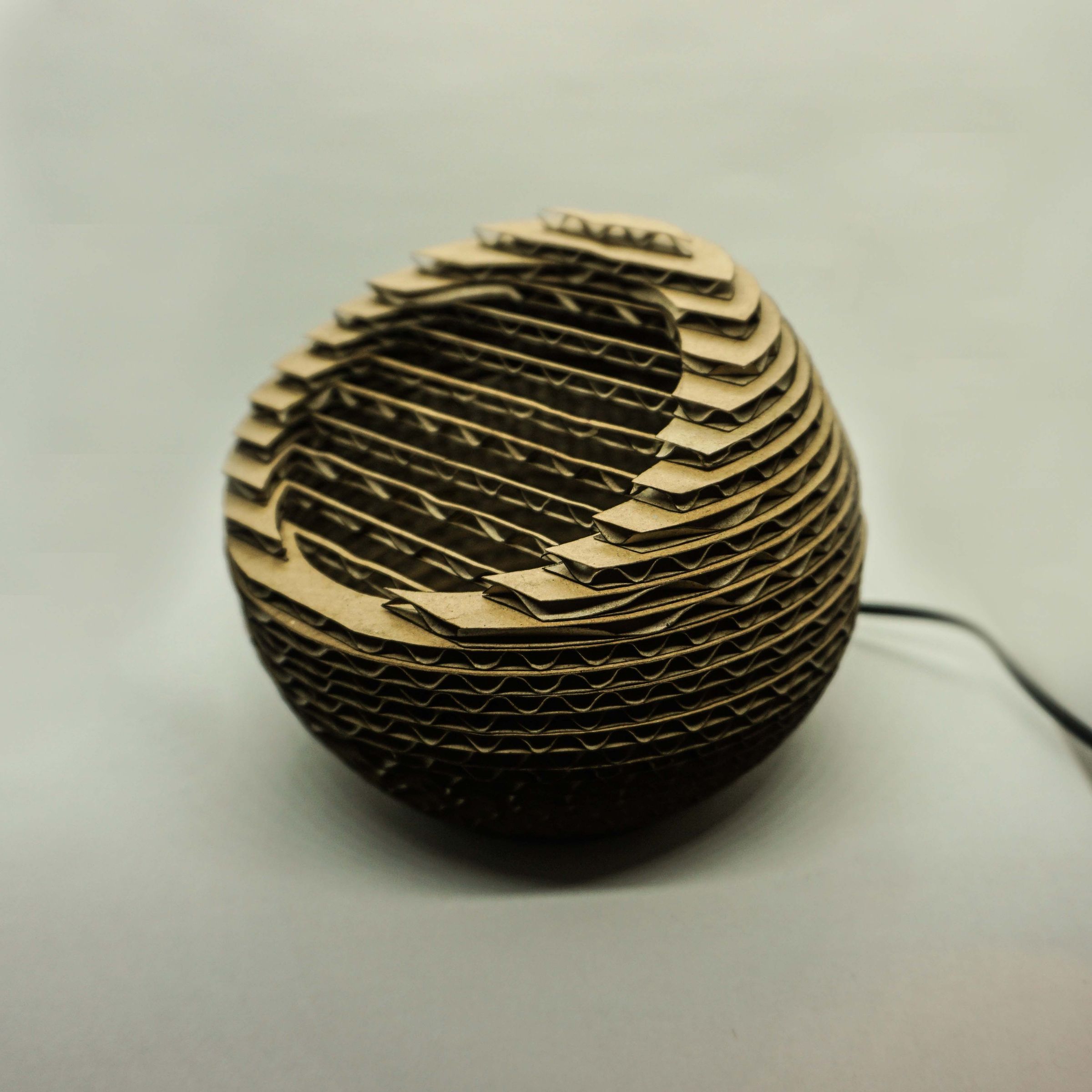 Cardboard Deskop Lamp : 4 Steps (with Pictures) - Instructables