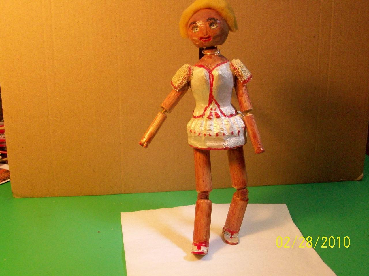 ANIMATED TOY BALLERINA