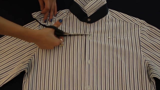 DIY Men´s Shirt Turned Into a Women´s Shirt