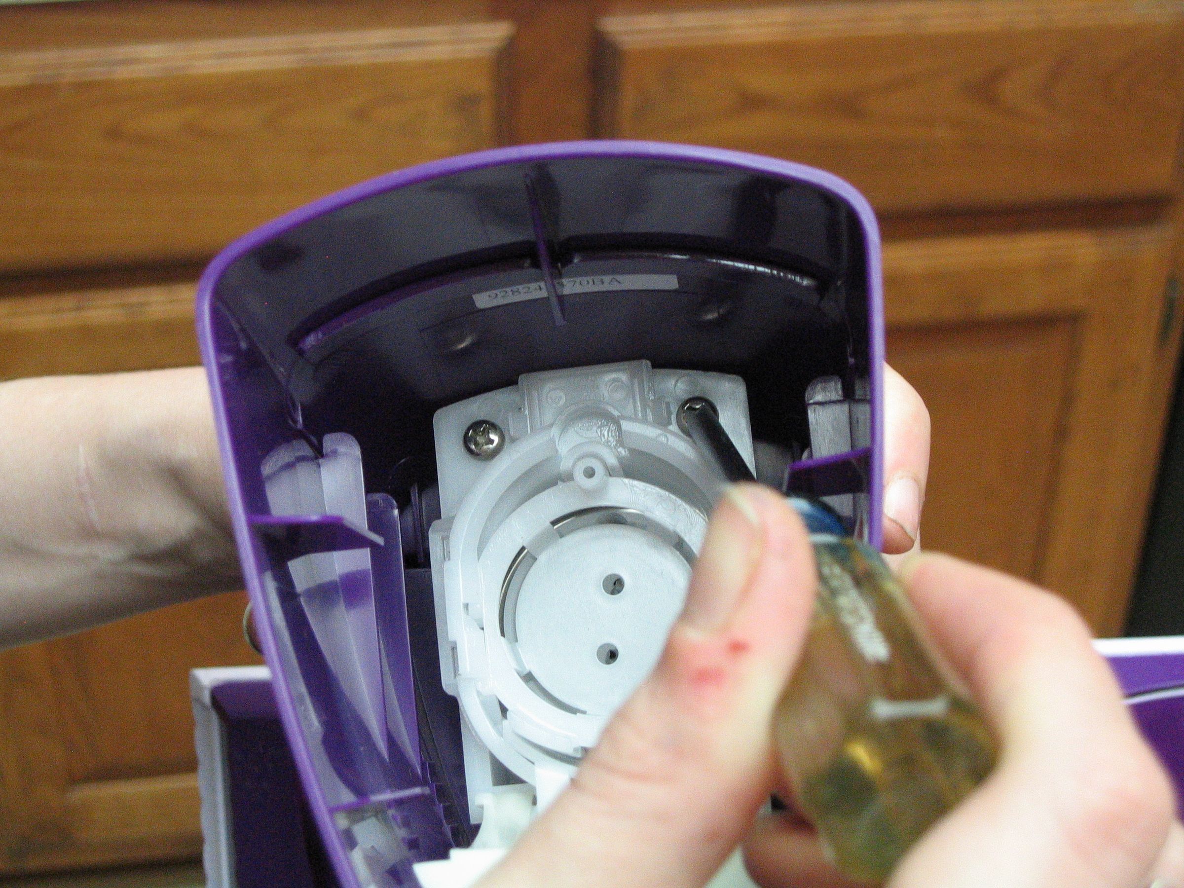 Disassemble a Swiffer WetJet Mop 5 Steps Instructables