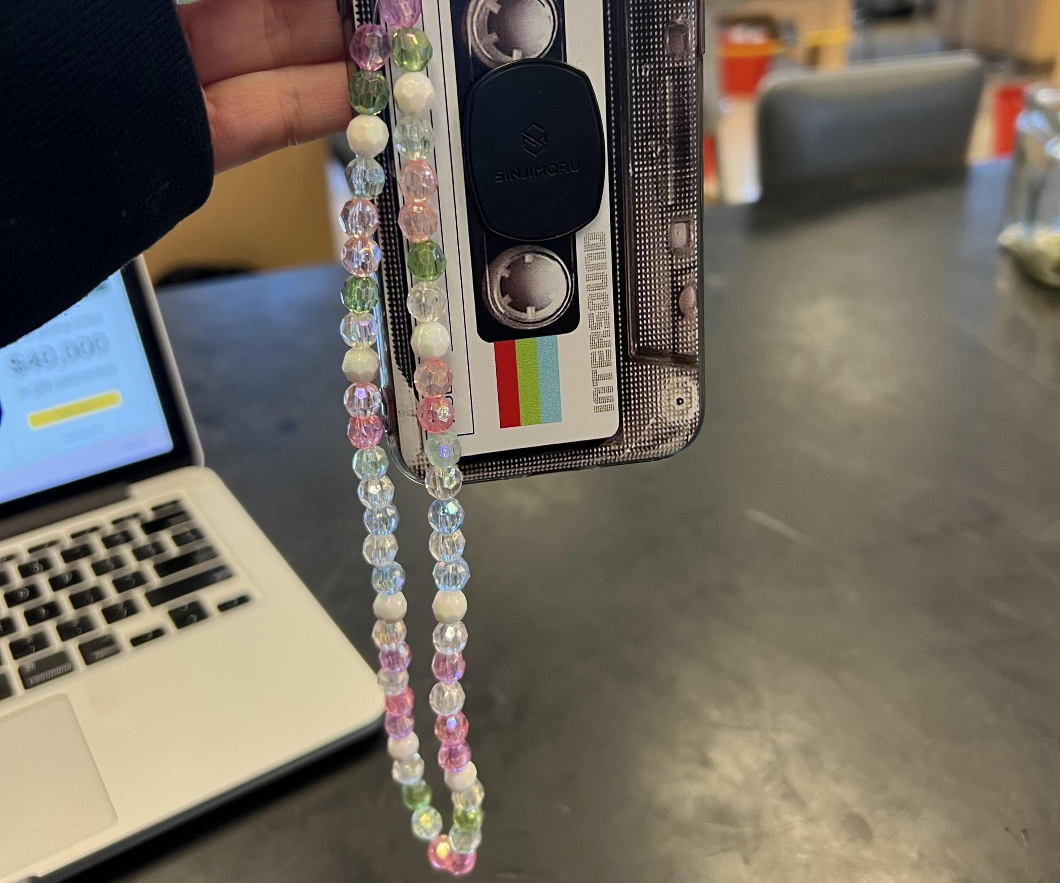 Phone Charm Bracelet of Your Own (Tut)💐 8 Steps Instructables