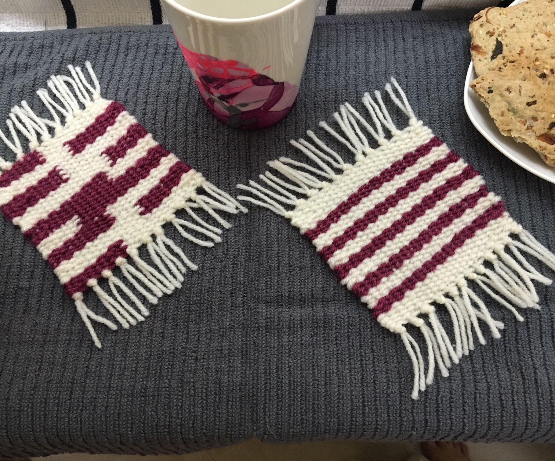 Woven Coasters Using Cardboard As a Loom 8 Steps (with Pictures