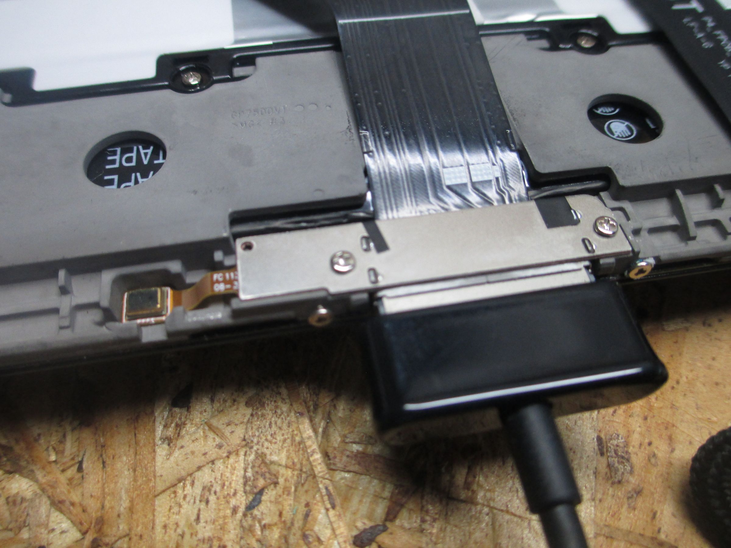 Replace Samsung Tab 2 ( 10.1 ) Charging Port 13 Steps (with Pictures