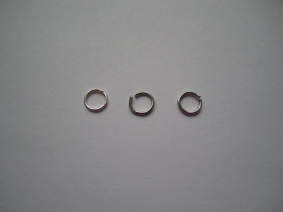 How to Open and Close Jump Rings! : 5 Steps (with Pictures) - Instructables