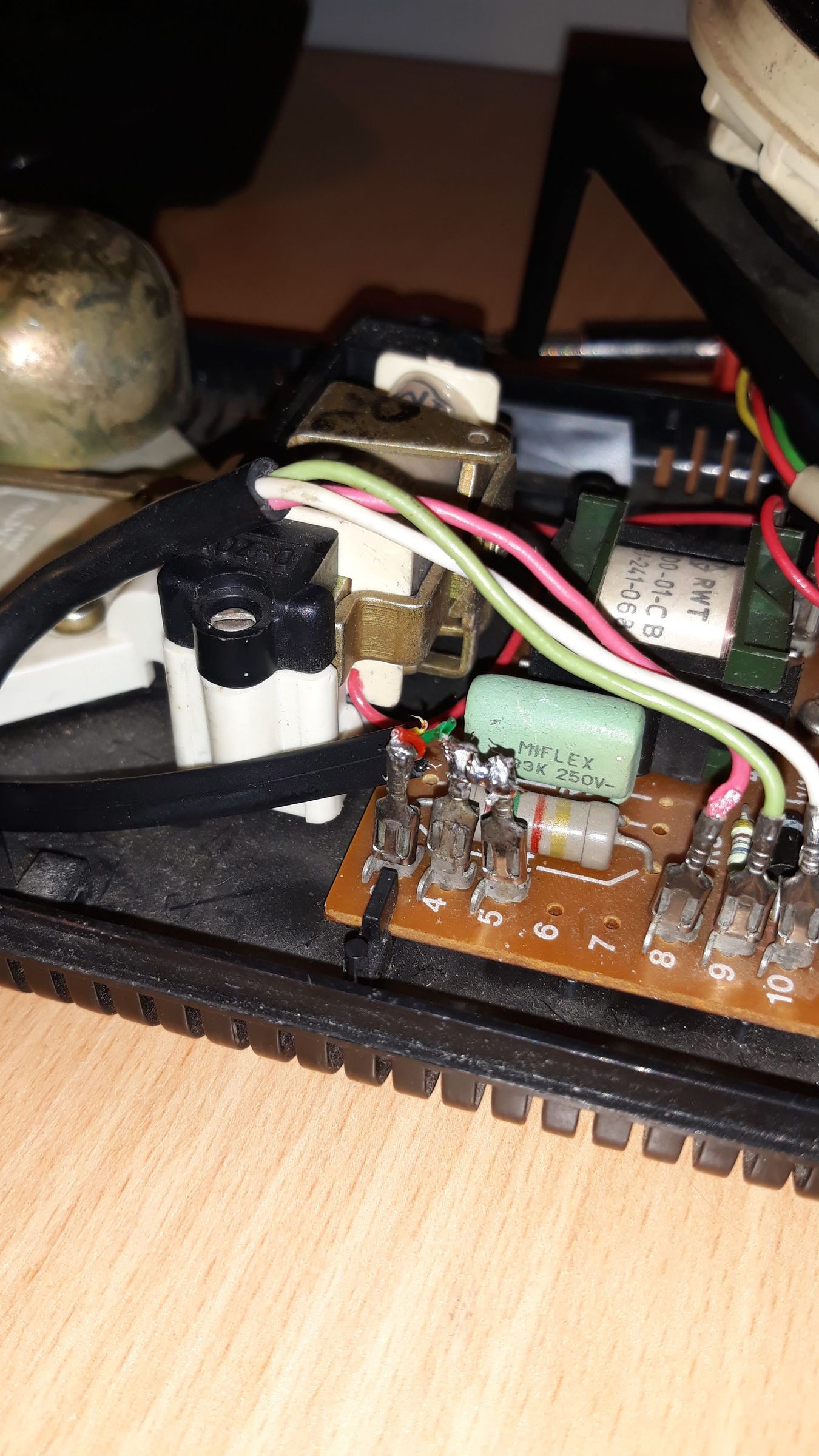 Making Old Phone Ring Again : 4 Steps - Instructables