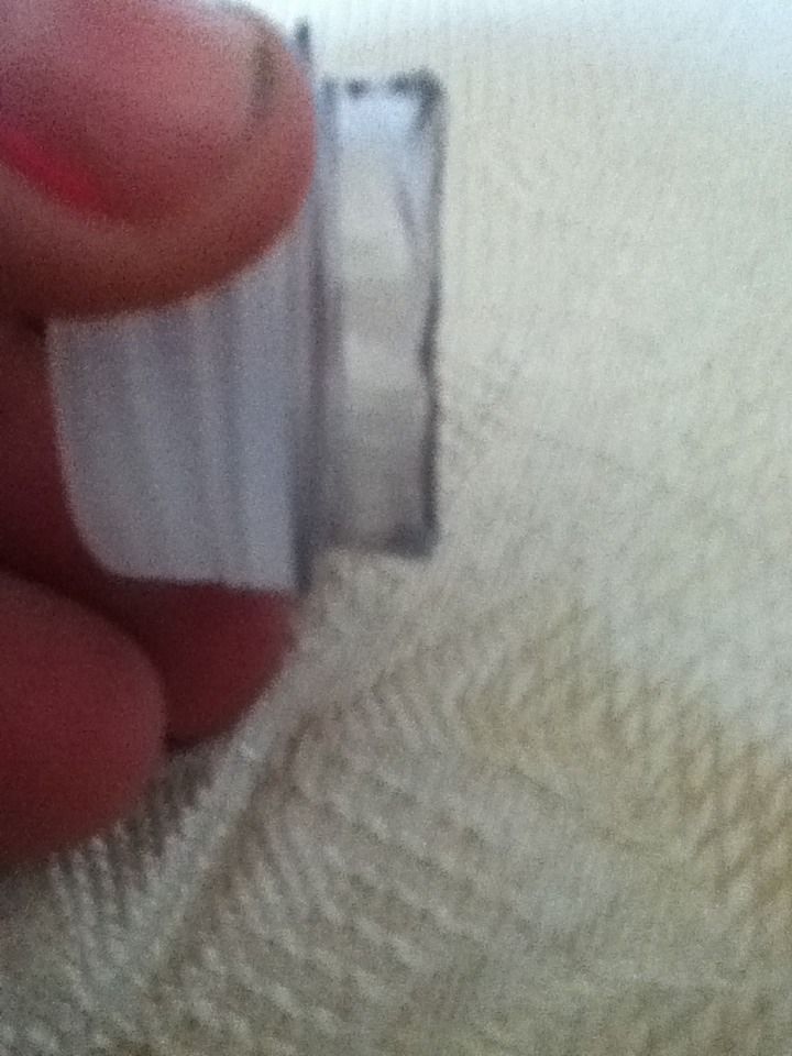 ?lipstick Container?