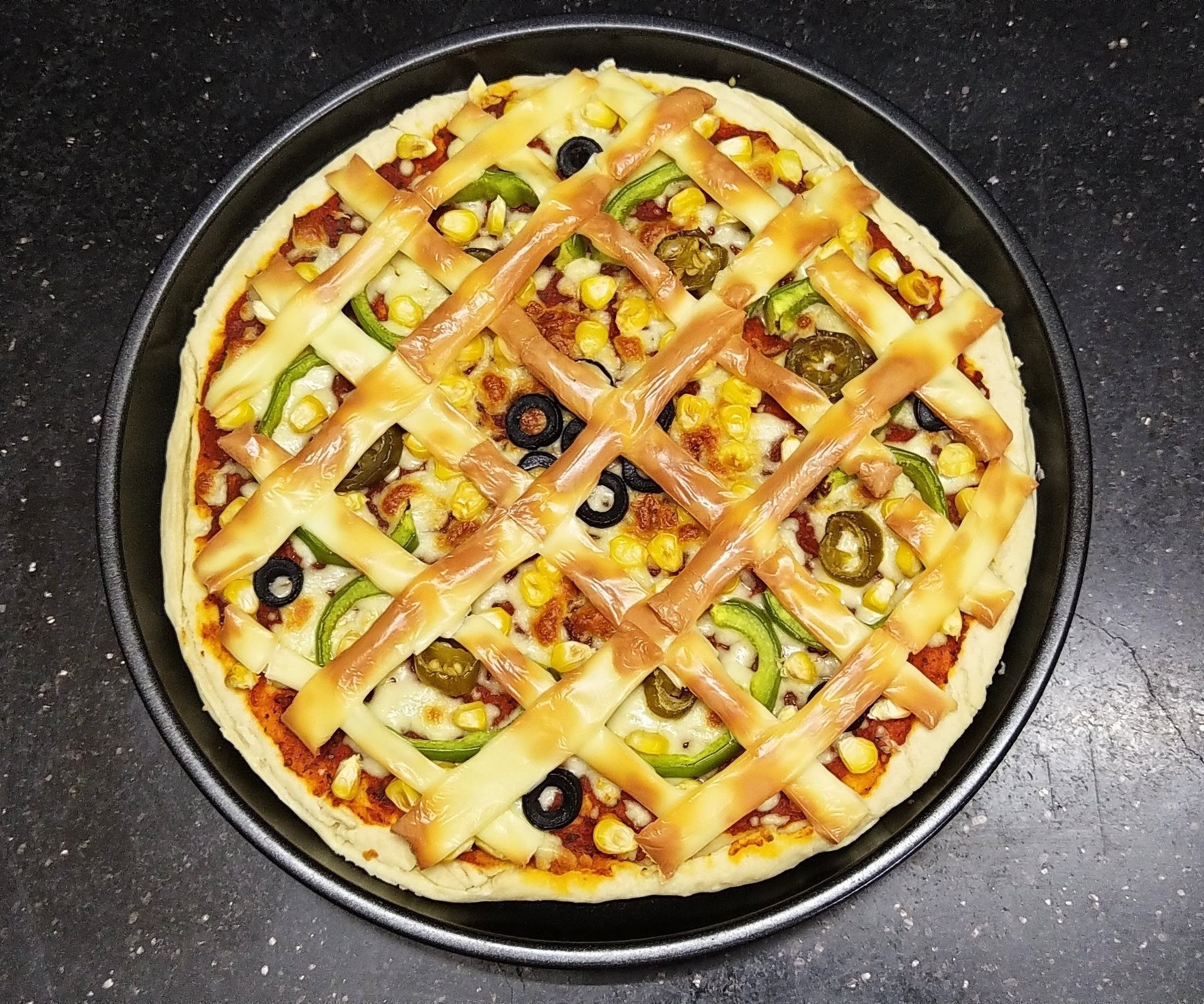 Double Burst Cheese Pizza