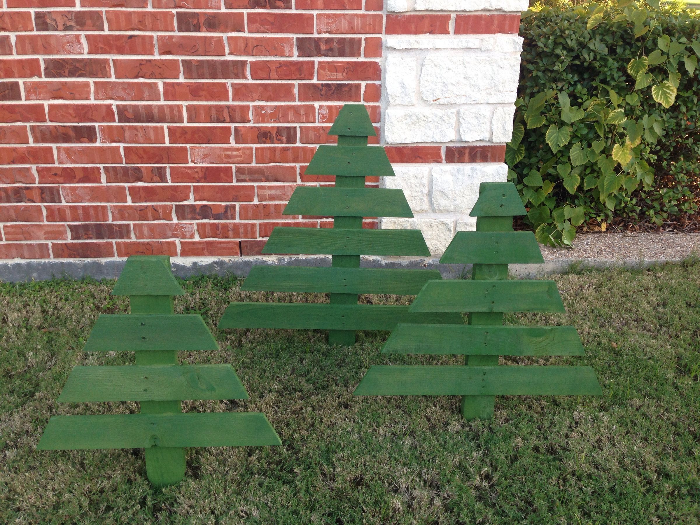 Pallet Christmas Trees