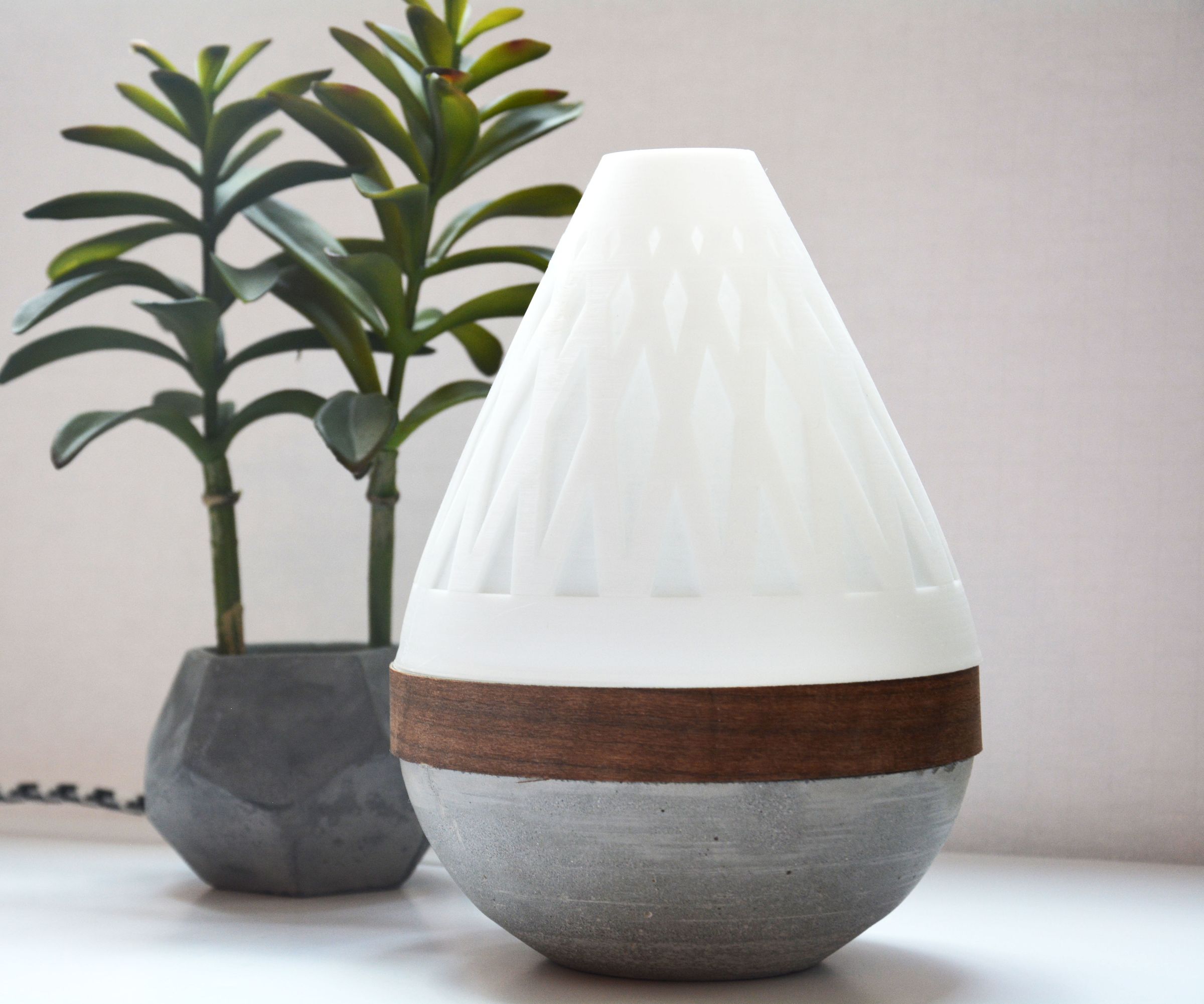 Teardrop Lamp (3D Printed + Concrete + Wood Veneer)