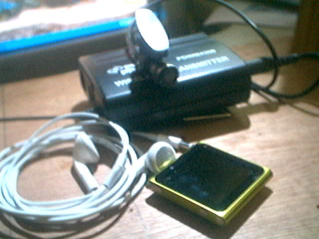 How to Spy With a Wireless Microphone!!
