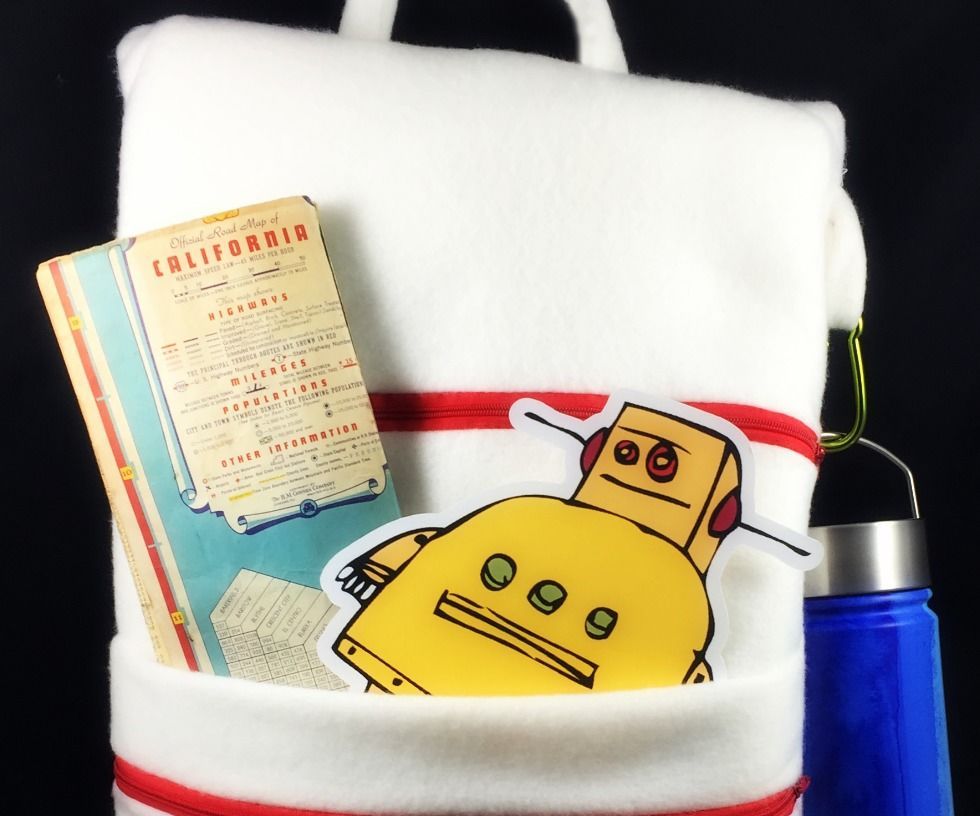 Travel Bag, Blanket & Pillow
