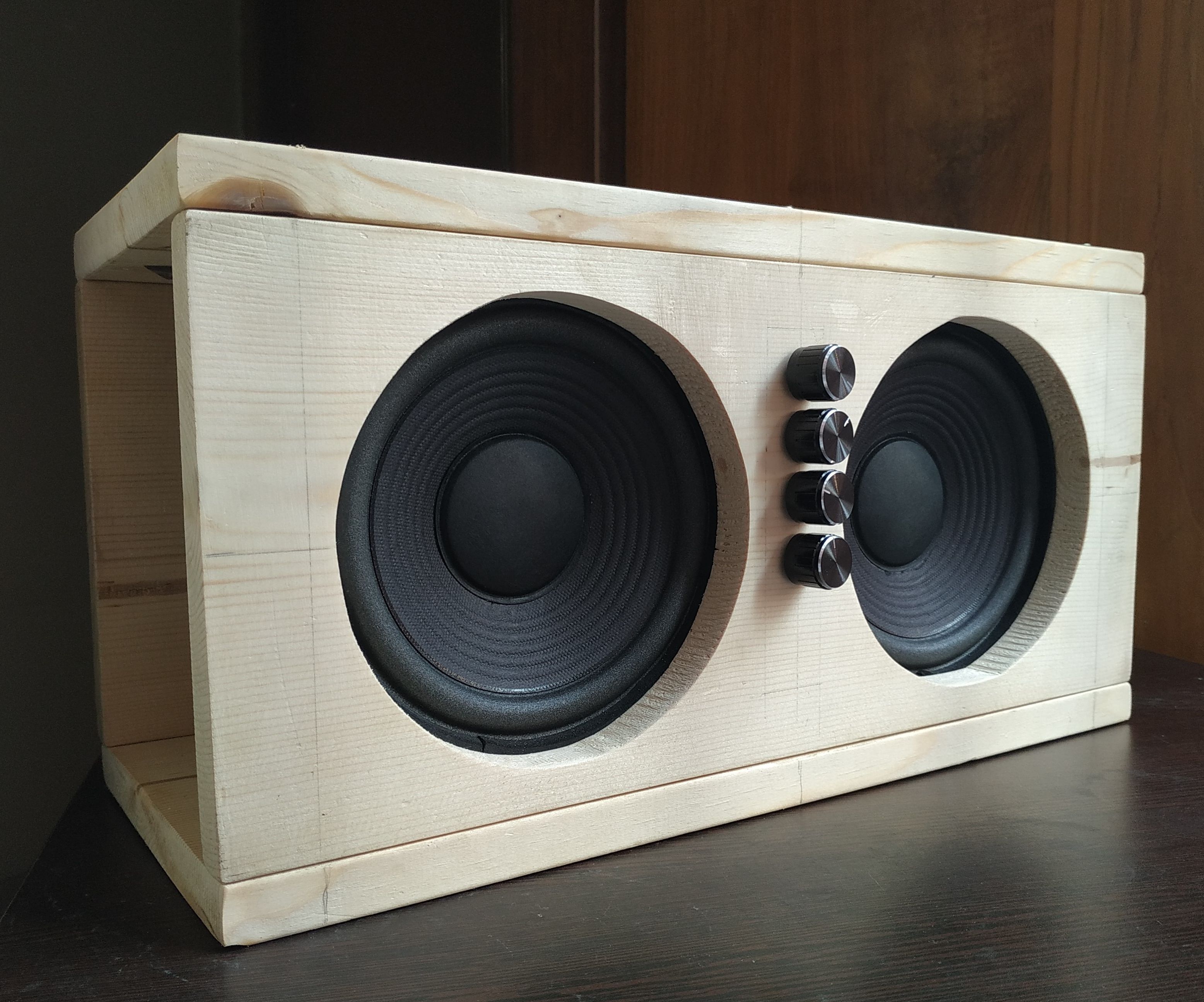 HiFi Multi-room WiFi & Bluetooth Speaker