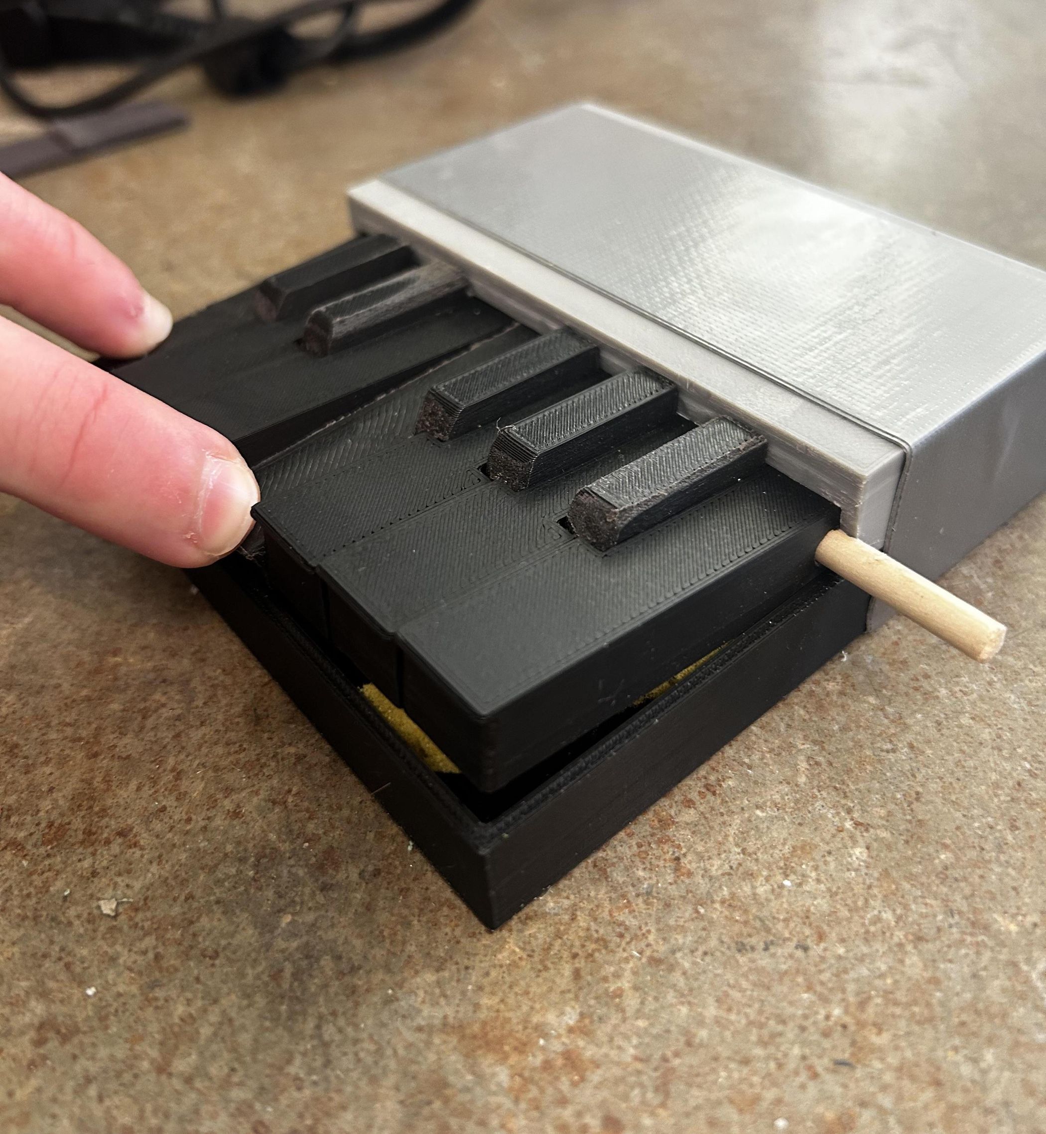 The Pocket Piano - Instructables