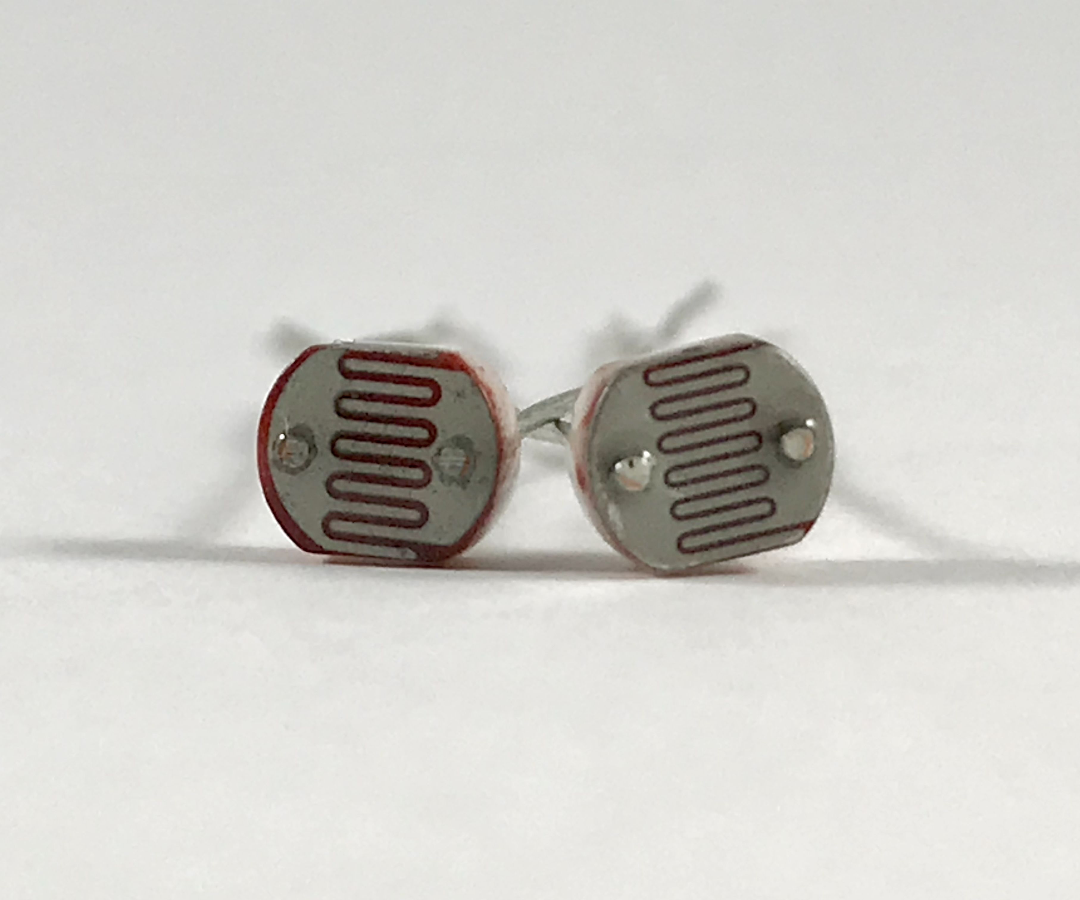 The GoodNightLight: a Simple Nightlight Circuit