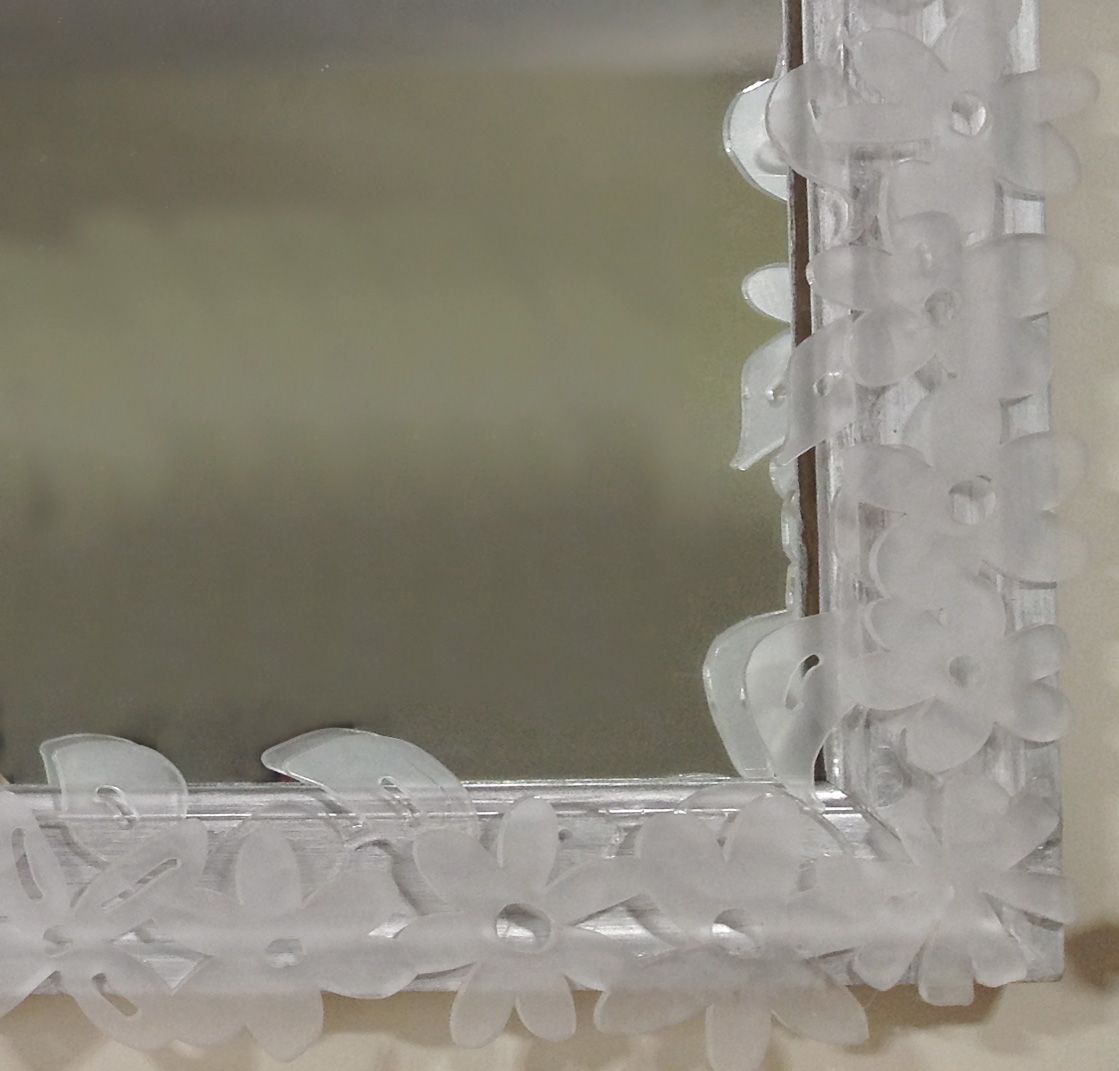 Mirror Refurbished With Lasercut Flowers 6 Steps (with Pictures