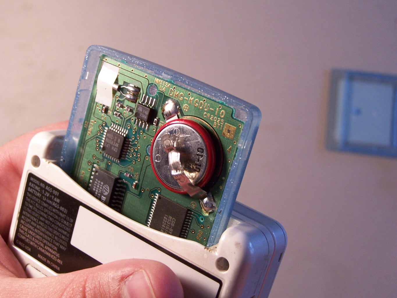How to Change Game Boy Cartridge Battery : 8 Steps (with Pictures