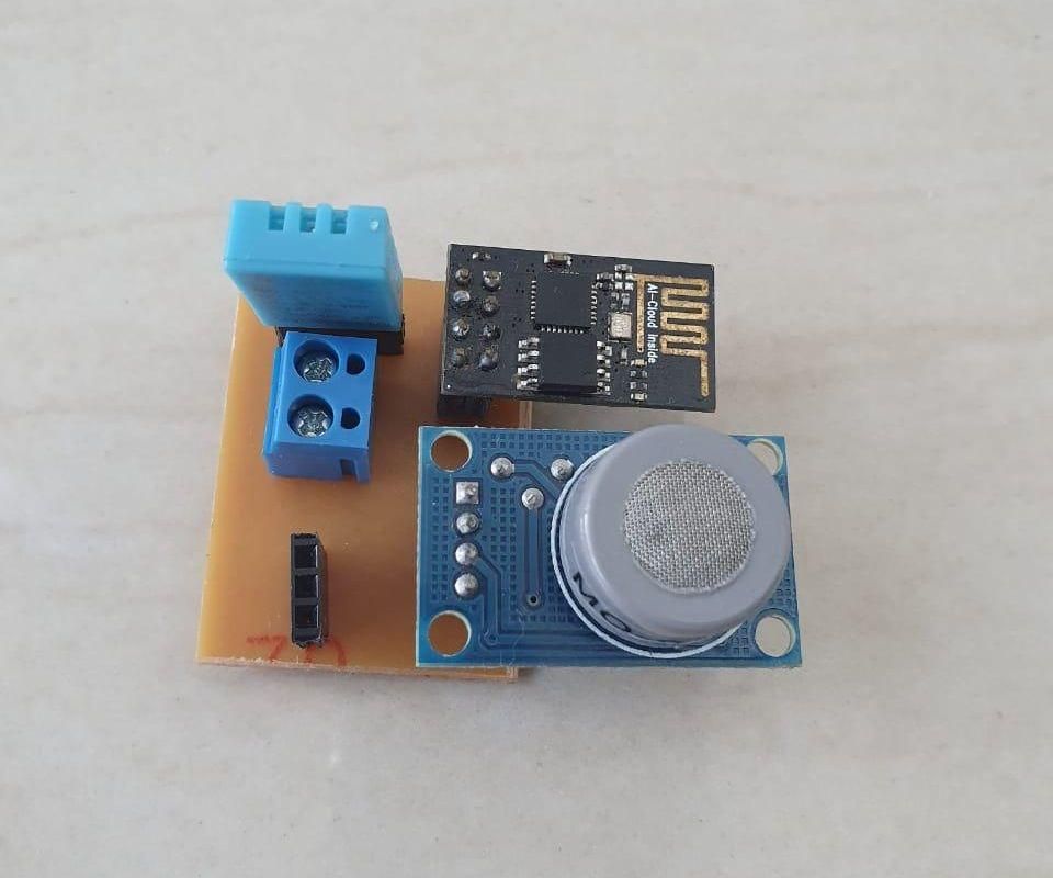 Detector De Vazamento De Gás E Altas Temperaturas