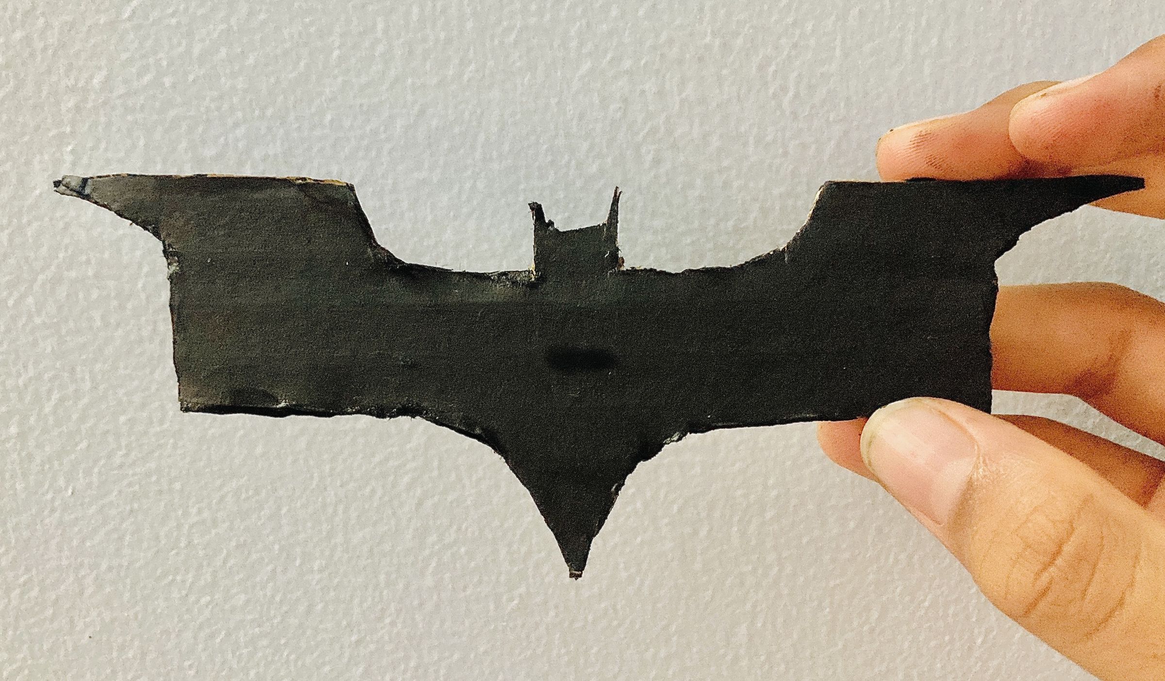 Easy Batarangs : 4 Steps - Instructables